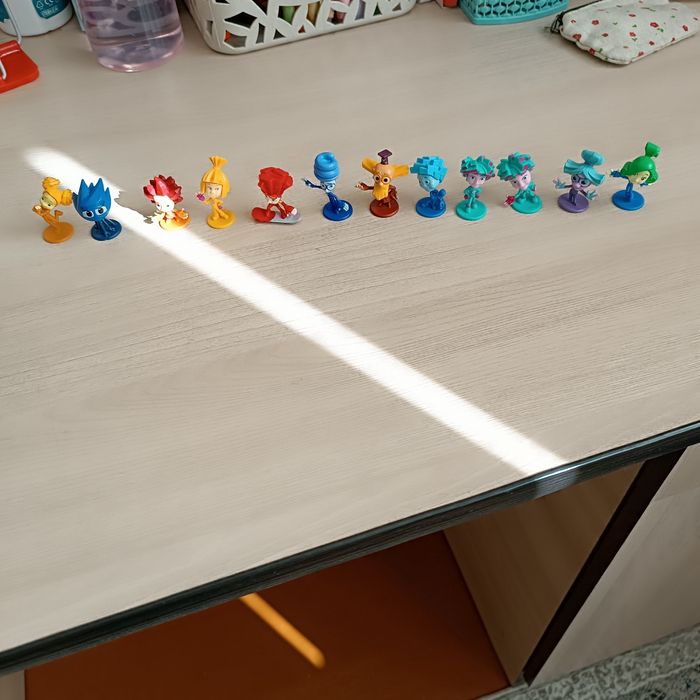 Фиксики продаю штучно