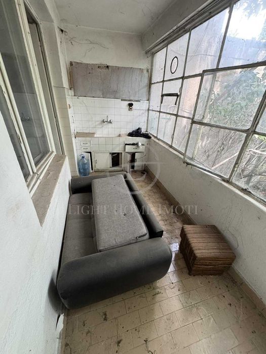 Продава се Тристаен апартамент в Пловдив, Център - 98 кв.м за 1735 €/кв.м - Снимка #8