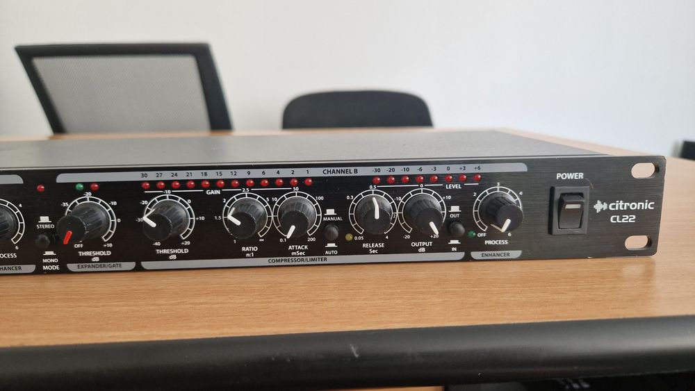 Compressor/Limiter Citronic CL22(NU DYNACORD FBT EV CROWN)