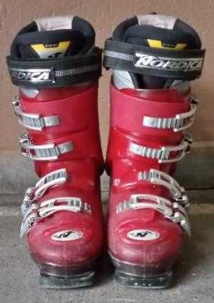 Ски, автомати, ски обувки, шейна Snow Spyder и спирачки за шейна