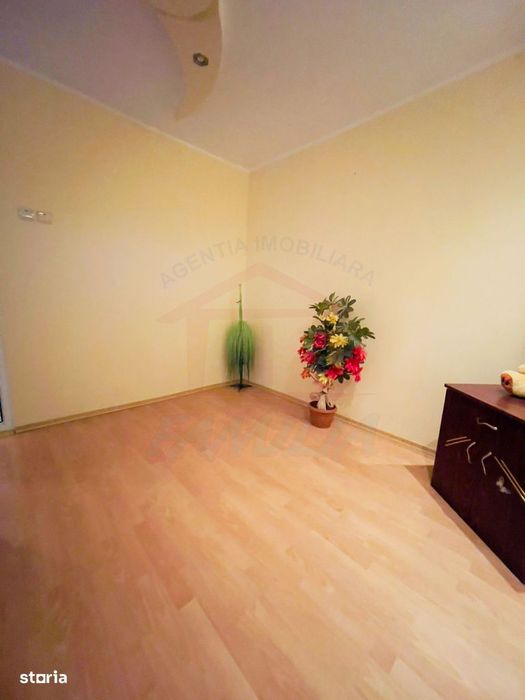 De vânzare apartament 2 camere – Micro 38, Galati