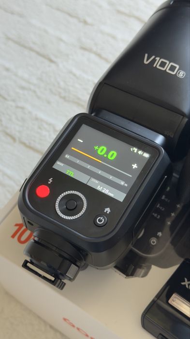 Sony Godox v100 flash