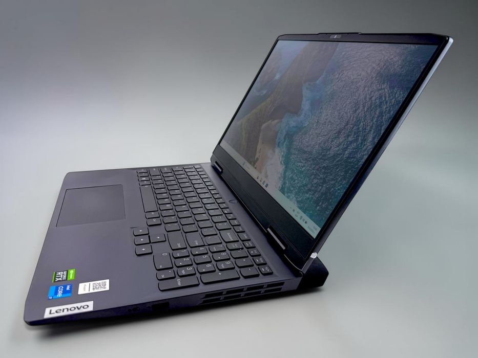 Lenovo LOQ 15" Full HD 144Hz i7-13700H 16RAM 512SSD RTX 4060 Перфектен! Гаранция!