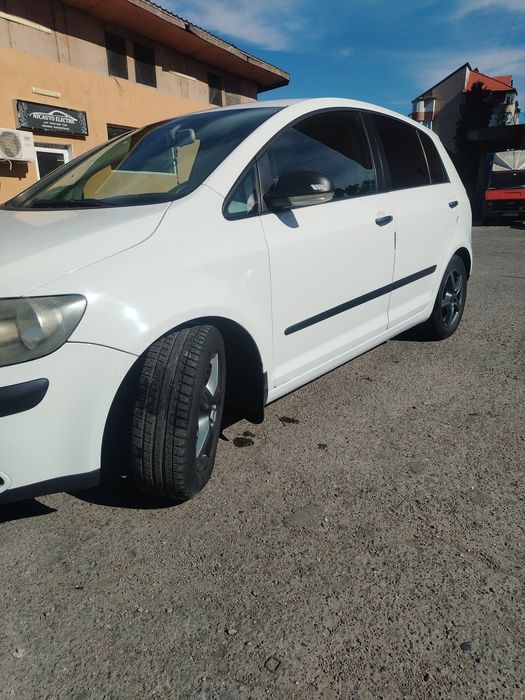 Golf 5 Plus 1,6 benzină +GPL