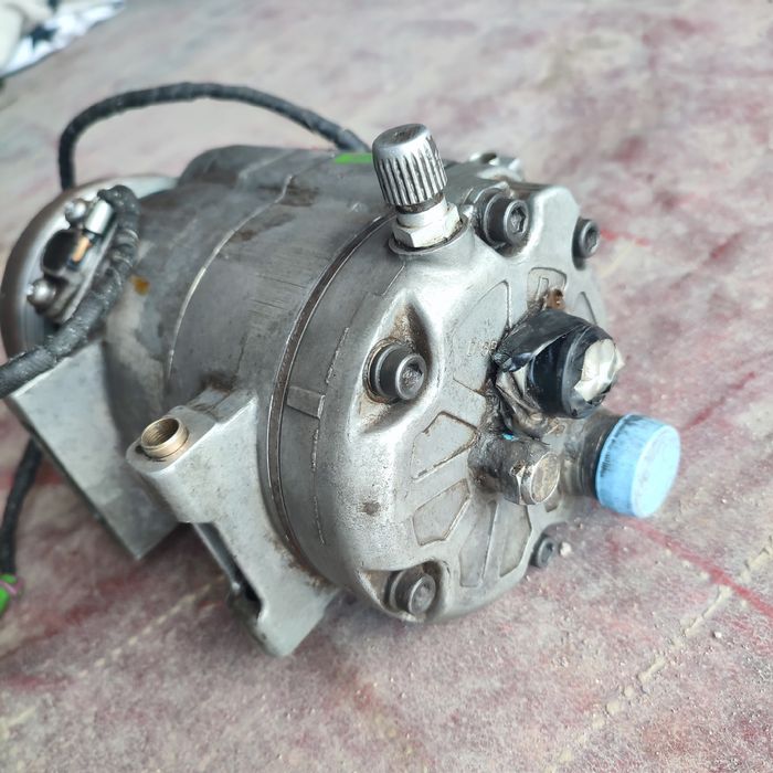 Запчасти Ауди а8 д2