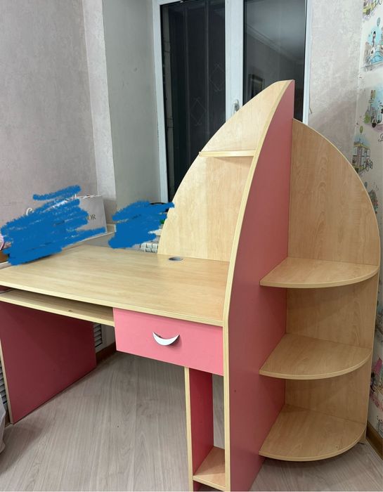 детский рабочий стол