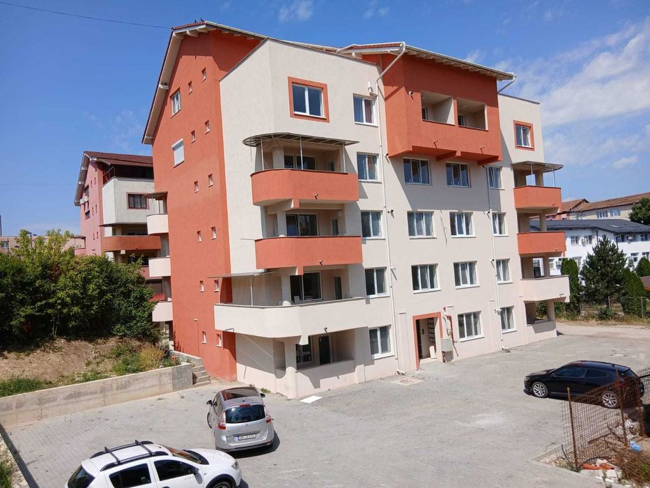 Dezvoltator imobiliar vinde apart. cu  2 camere , bloc nou, Aiud