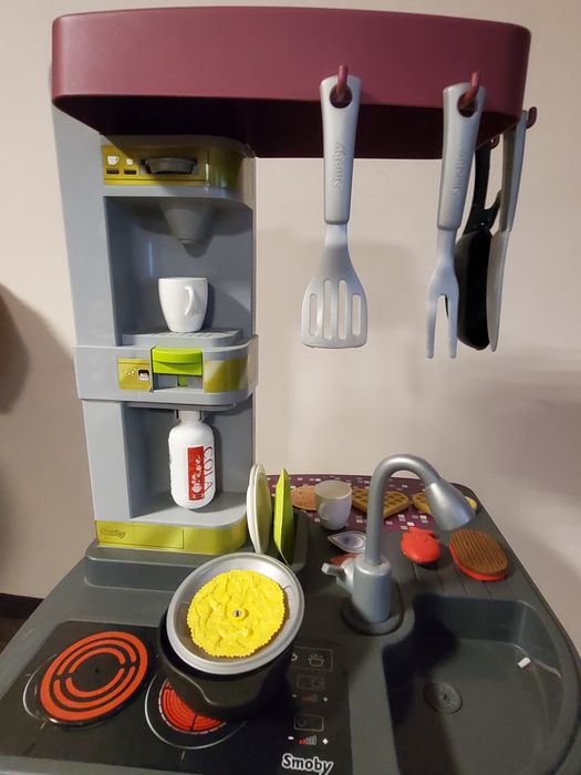 Smoby Детска кухня Mini Tefal с аксесоари към нея