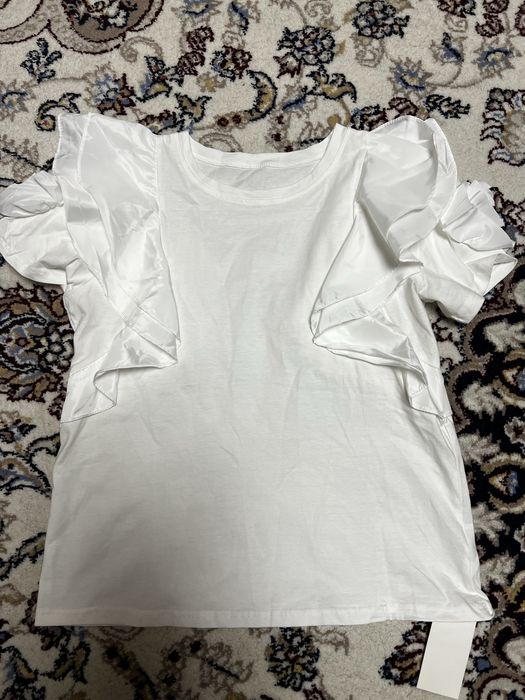 Блузка-футболка новая