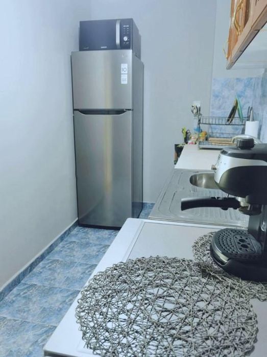 Дава се под наем Тристаен апартамент в София, Слатина - 103 кв.м за 698.19 € - Снимка #2