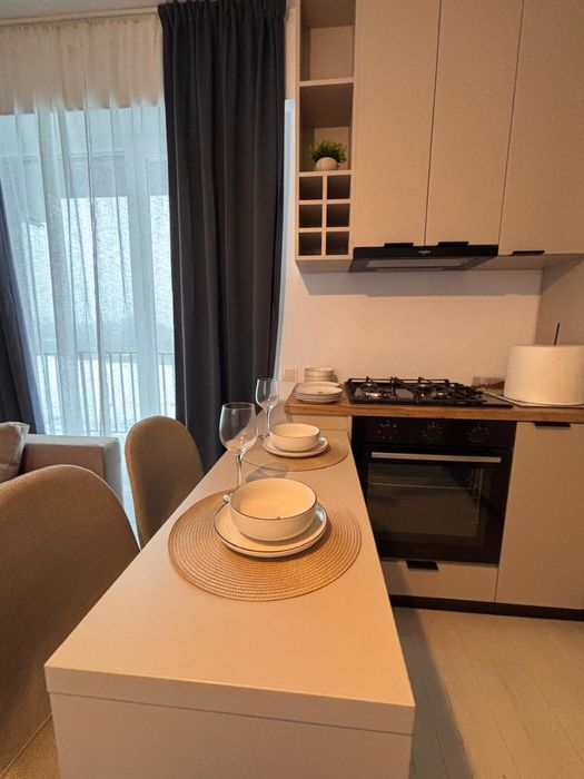 Apartament 2 camere, prima închiriere, loc de parcare inclus