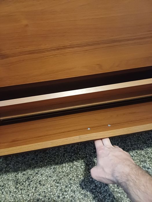 Шкаф за обувки,почти нов