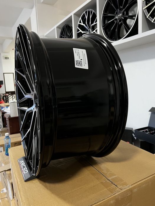 Jante R19 5x112 Arceo Valencia GEN 2 Noi Audi A3 A4 A5 A6 A7 A8 Q3 Q5 Q7 Mercedes C E S CLA CLS GLC GLE BMW G20 G30 F40 X1 X3 VW Golf Passat Tiguan