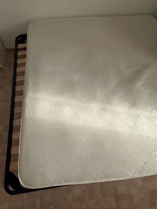 отдам матрас и основание 160:200