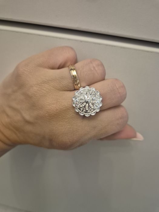 Set superb de bijuterii nou