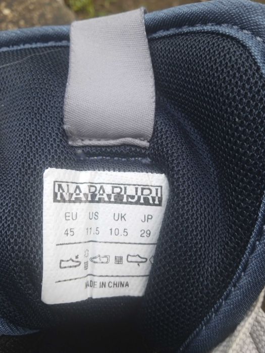 Маратонки  Napapijri  45, Пума 46, Gap 46,  Eflet 39