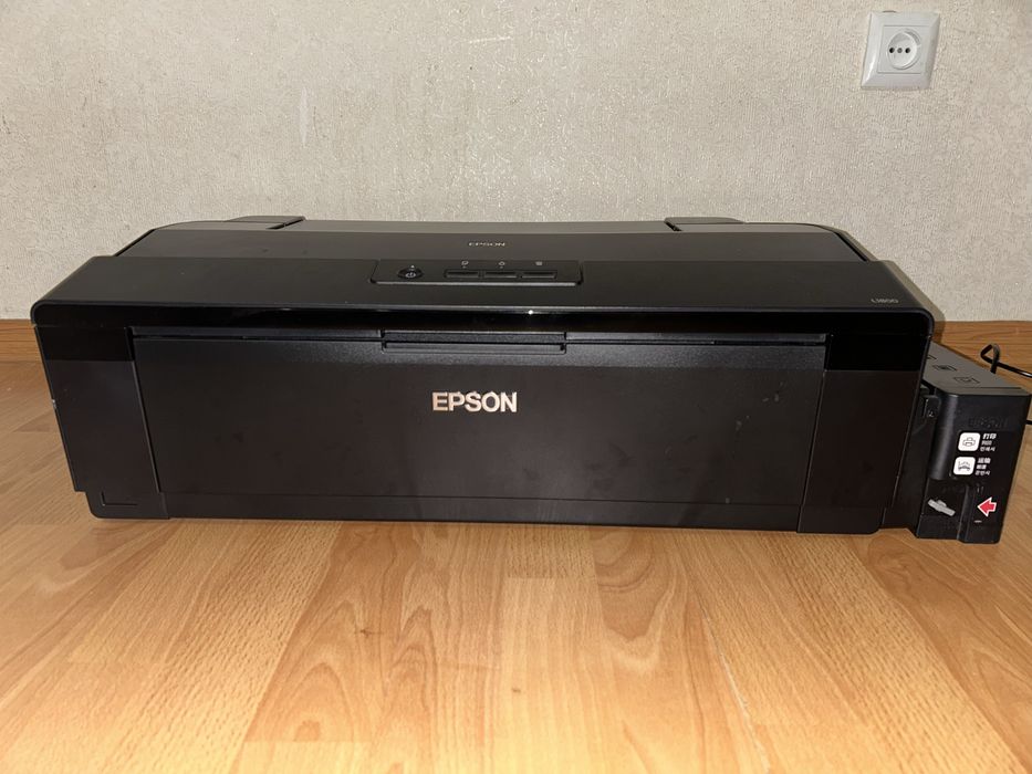 Epson L1800 принтері сатылады.
