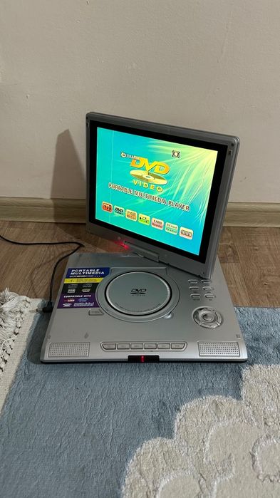 Портативный DVD сатылады.
