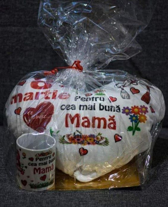 Seturi cadou 8 martie