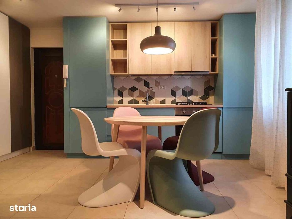 NOU Proprietar-inchiriez ap 2 camere ultracentral primarie parcare