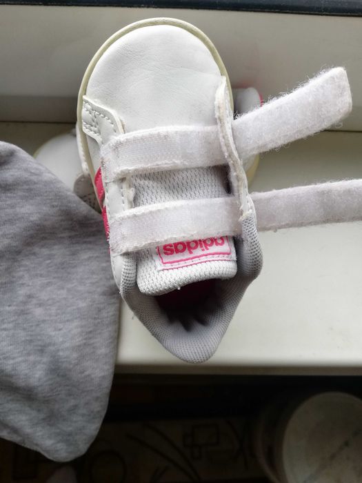 Детски комплект адидас и маратонки