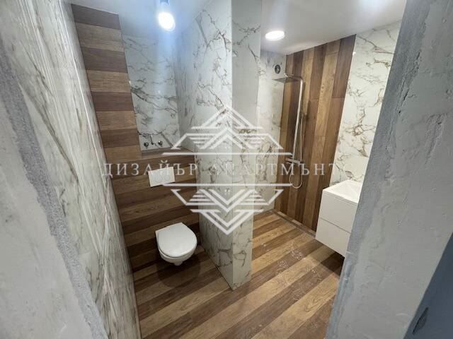 Продава се Къща в Карнобат - 181 кв.м за 1023 €/кв.м - Снимка #9