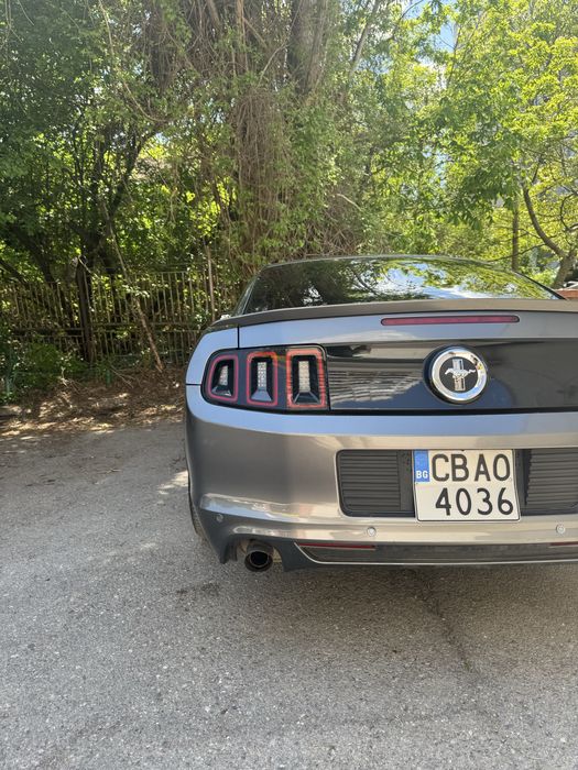 Ford Mustang S197 за бал