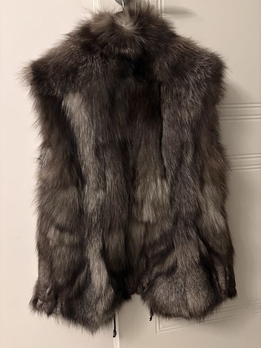 Vesta blana de vulpe