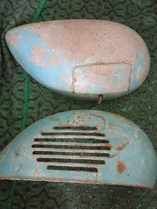 Продам корпус от мотороллера.отдельно мотор.