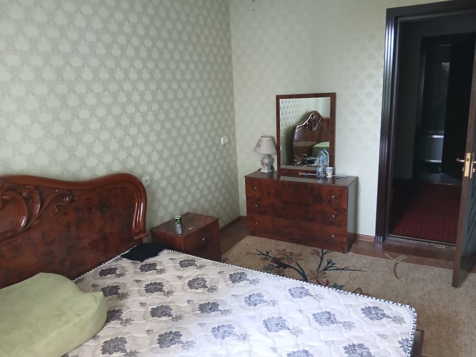 Kvartira arenda weriklikka  qizlani olamz