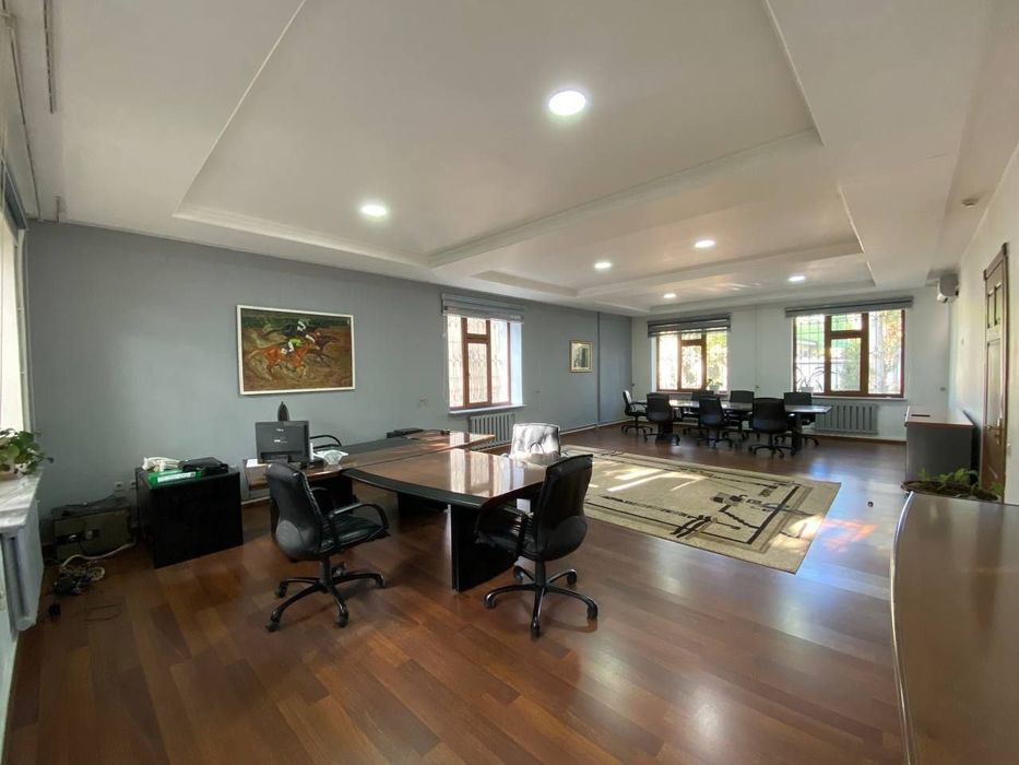 здаеотса аренда под офис либа под бизнес садик азимова