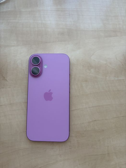 Vand Iphone 16 roz