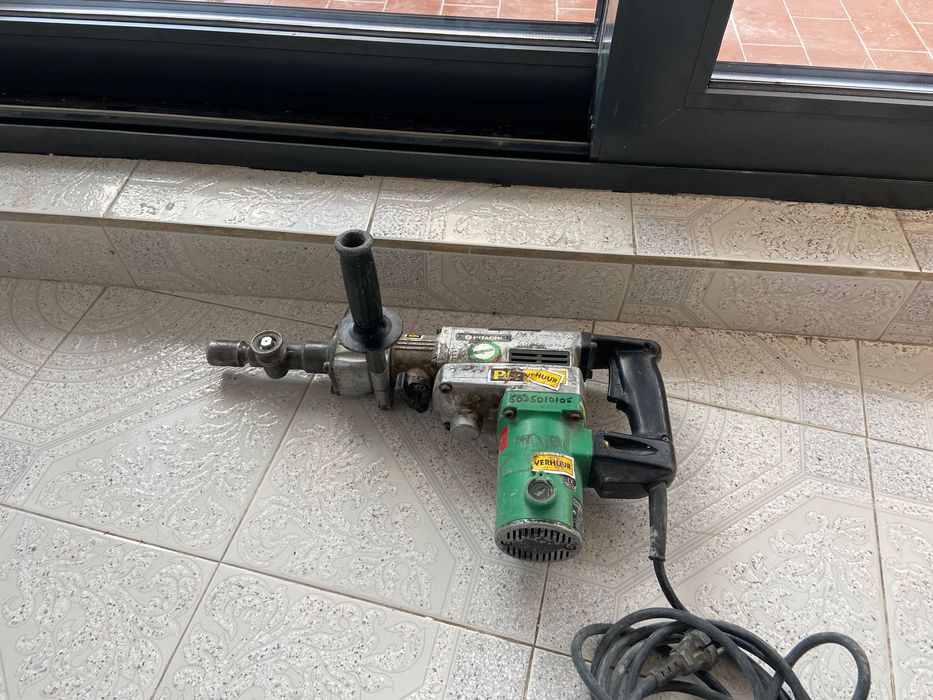 Hitachi къртач перфоратор