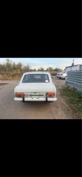 Москвич по запчастям