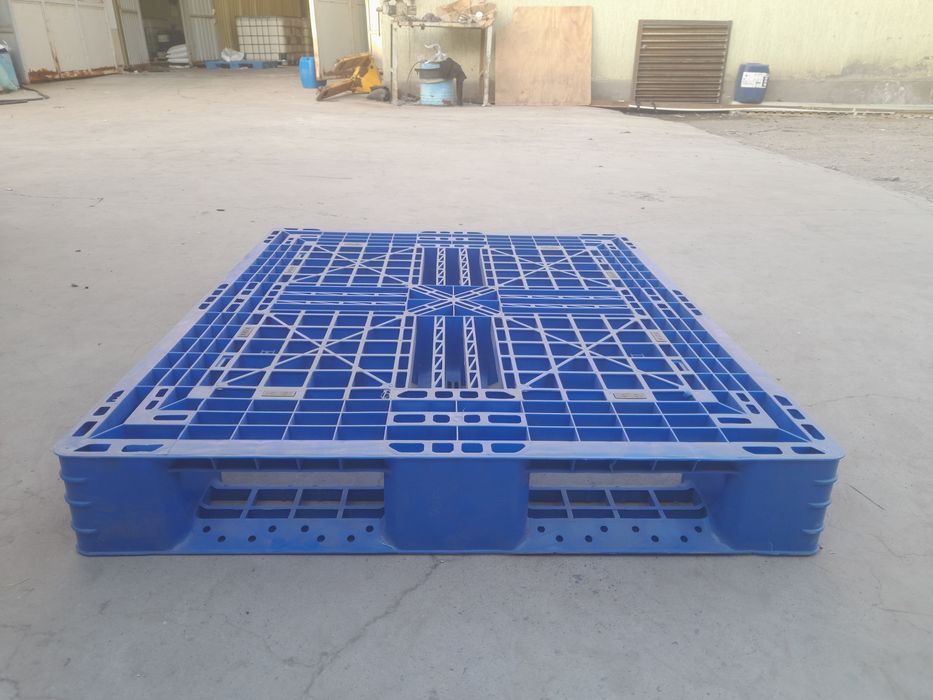 Poddon palet plasmasaliylari bor Поддон сотилады 100000 сум бошланади.