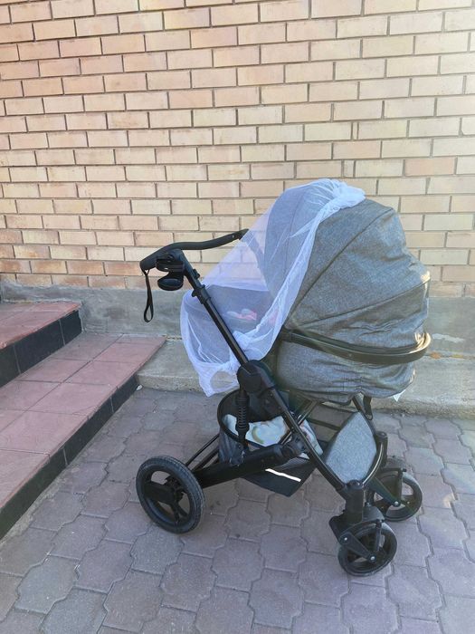 Продаю коляску 2 в 1