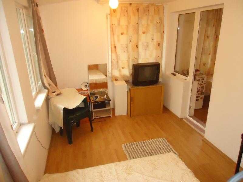 Дава се под наем Двустаен апартамент в Бургас, Възраждане - 50 кв.м за 280.5 € - Снимка #6