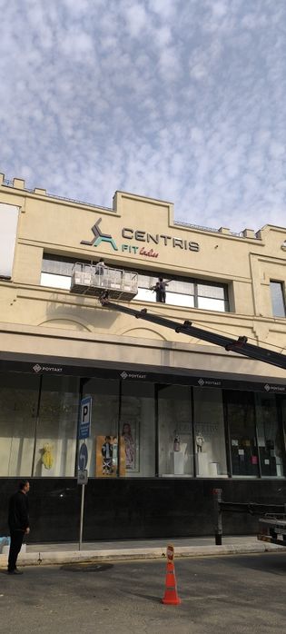 Bino yuvish va fasad yuvish