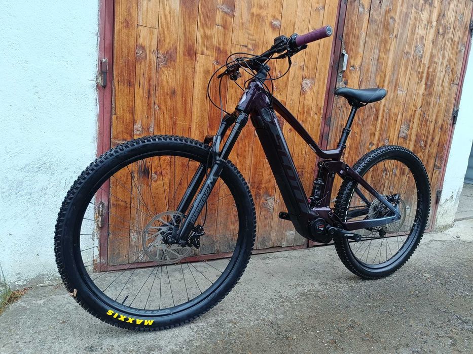 5% КОЛЕДНА ОТСТЪПКА Scott Strike 910 Eride