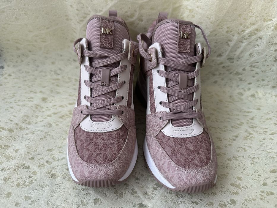 Кроссовки Michael Kors