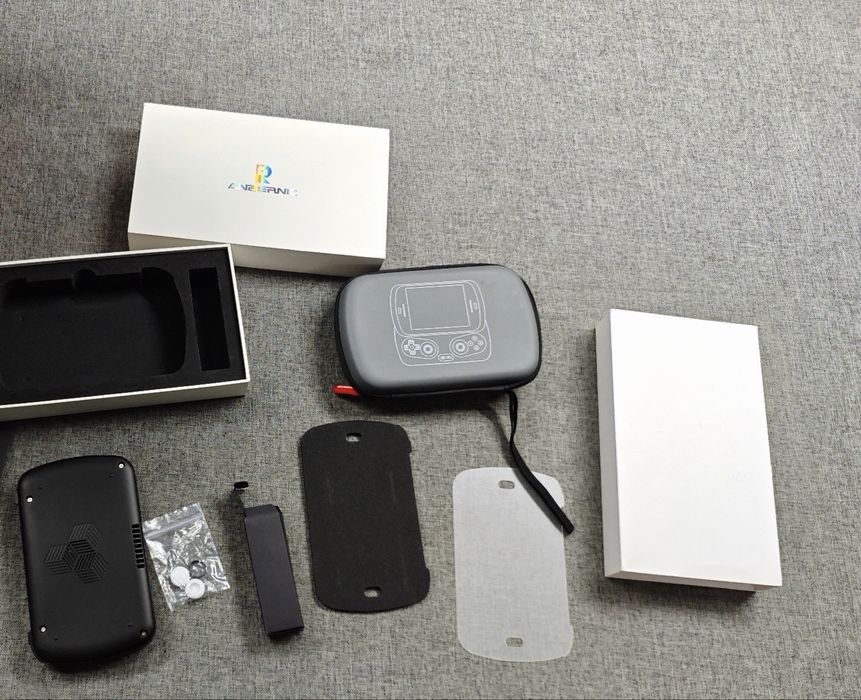 Consola Anbernic RG Slide + ACCESORII