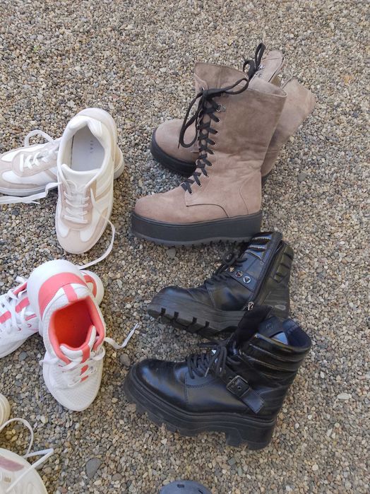 Vând încălțăminte Nr 38