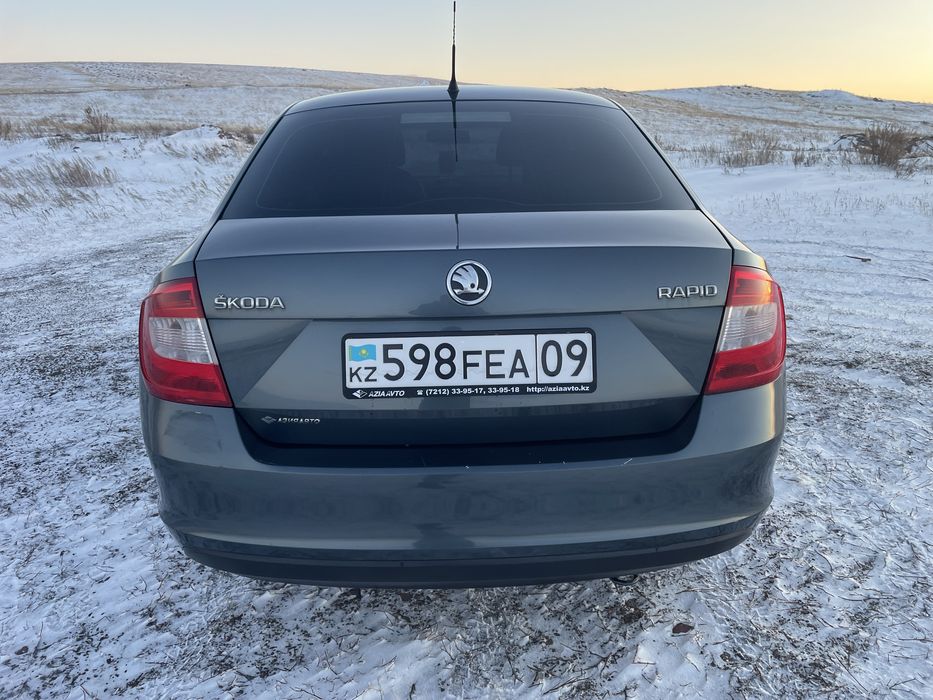 Шкода рапид в отличном состоянии