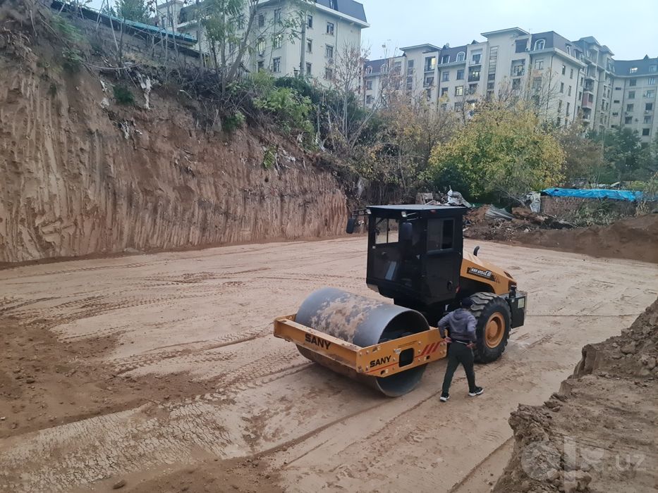 Услуга Аренда каток 12тонн 16тонн
