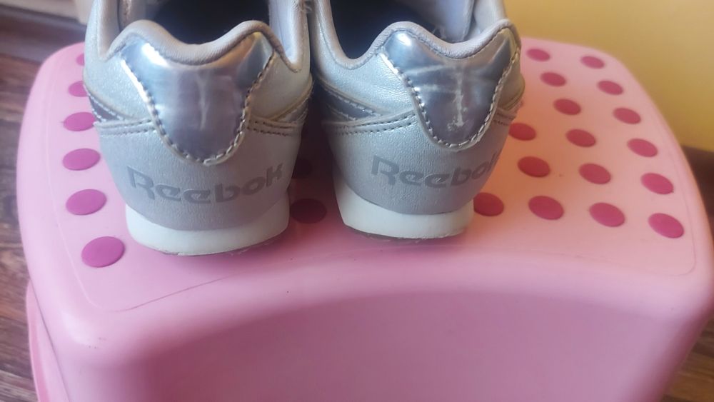 Детски обувки и маратонки Rebook 27 номер