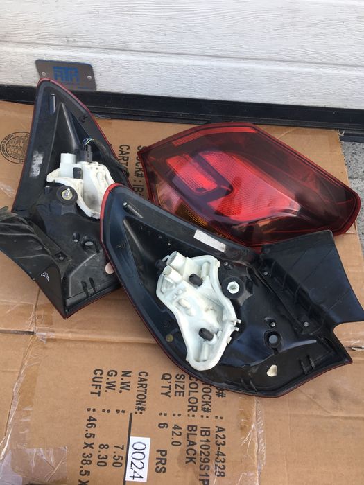 Triple/Stopuri Opel Astra J Hatchback. 2009-2014. Volan stinga.