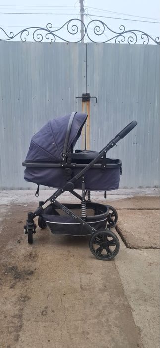 Коляска в хорошем состоянии.