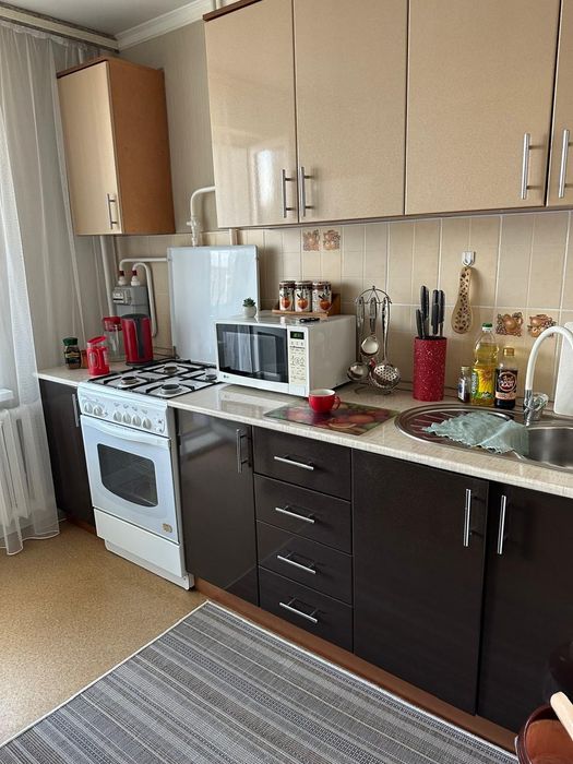 Продам кухонный гарнитур