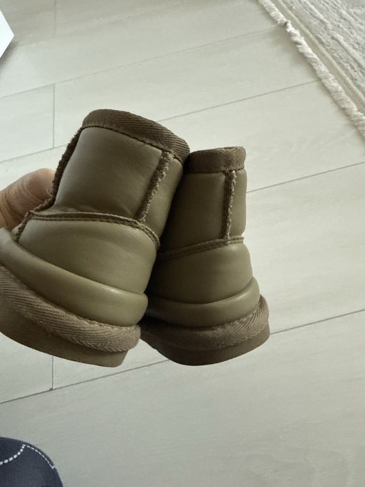 Осенние детские сапоги