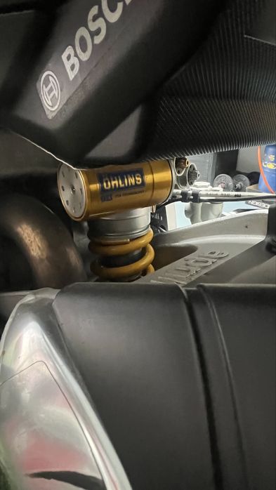 APRILIA RSV-4 FACTORY model deosebit